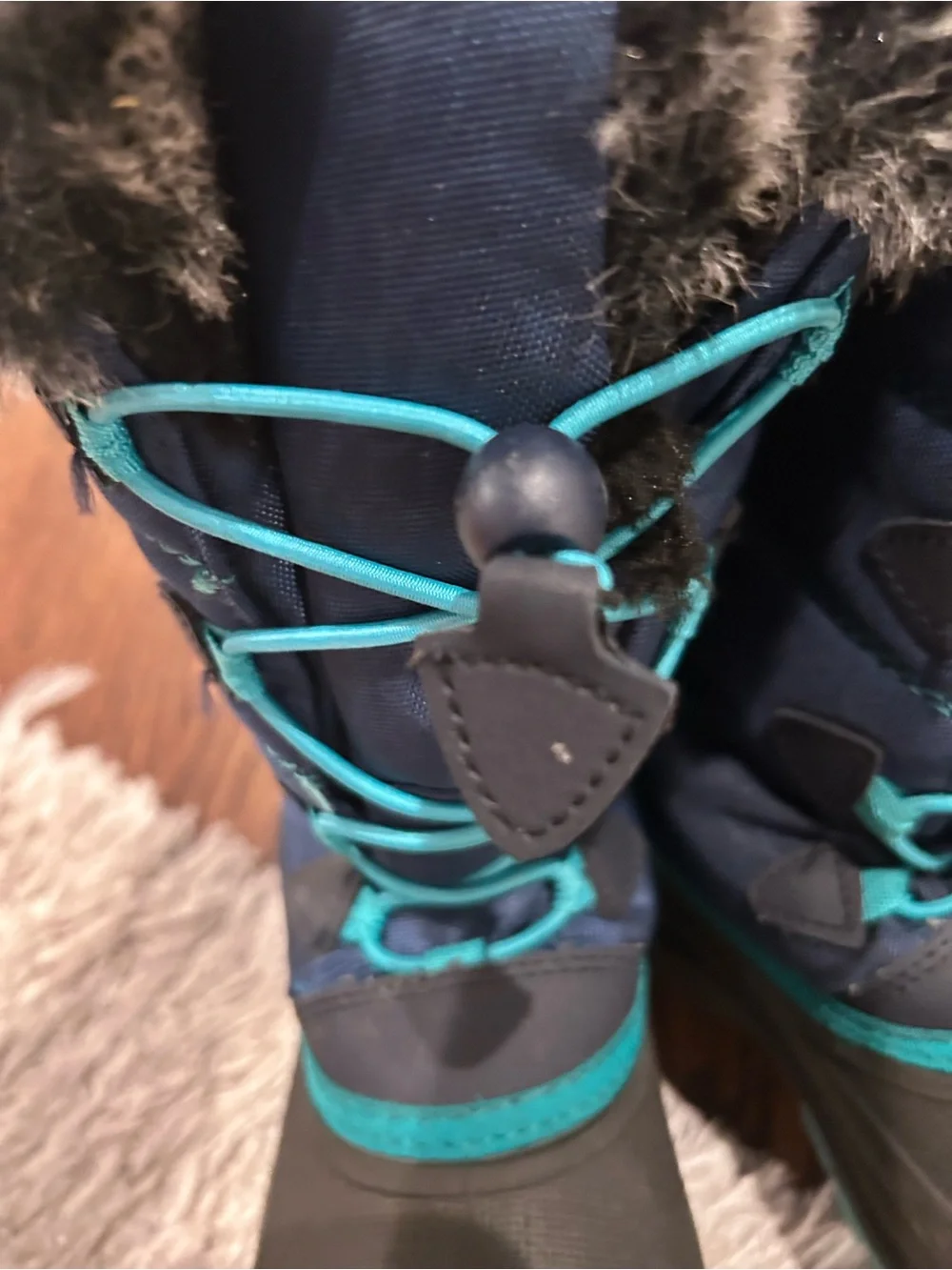 Kamik Kids Navy and Teal Winter Boot with Faux Fur Cuff size 2
